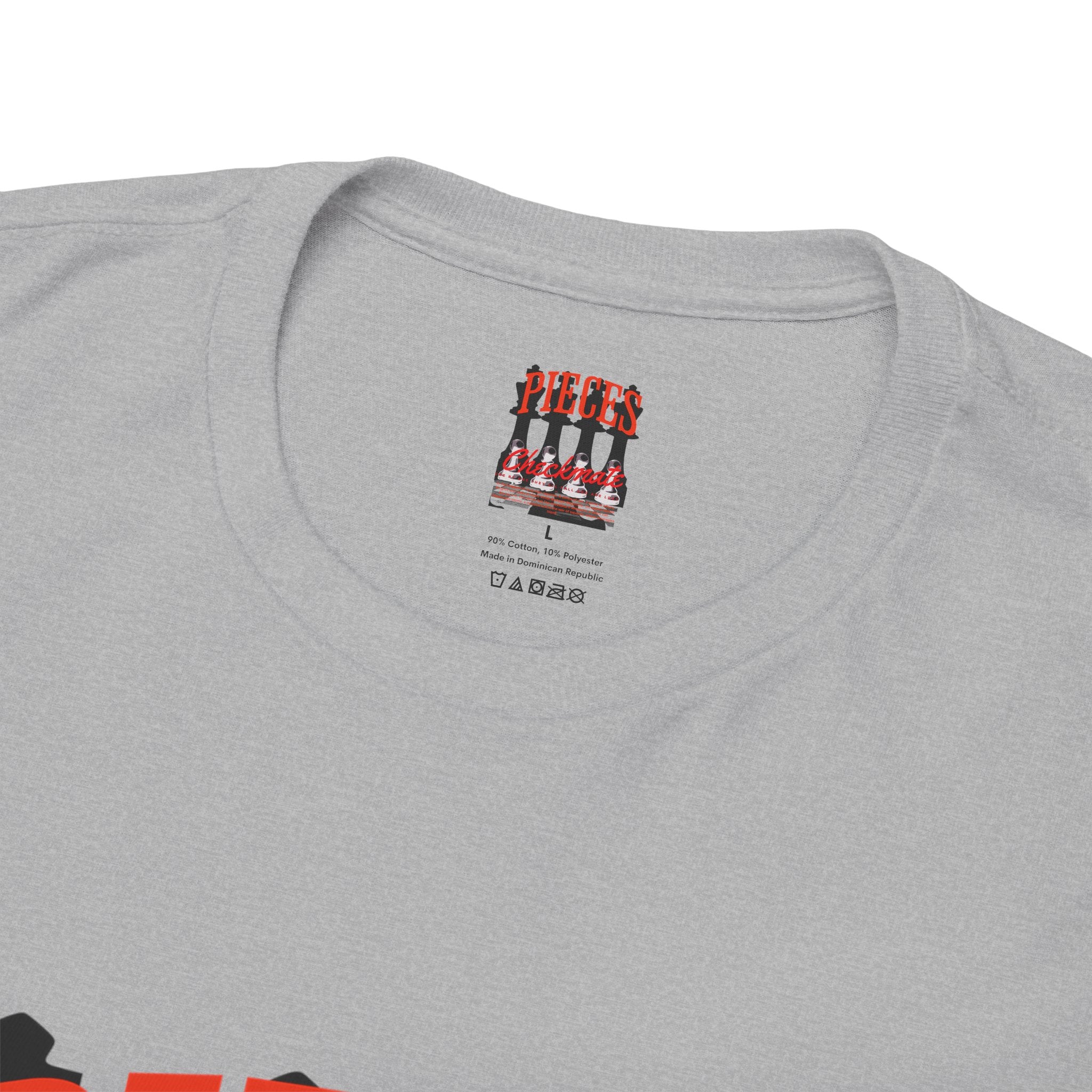 Pieces Chessboard Graphic Tee – "Pieces" Chess Club Vintage Design